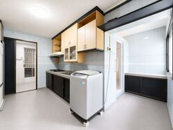 Blk 725 Reservoir View (Bedok), HDB Executive #588105401